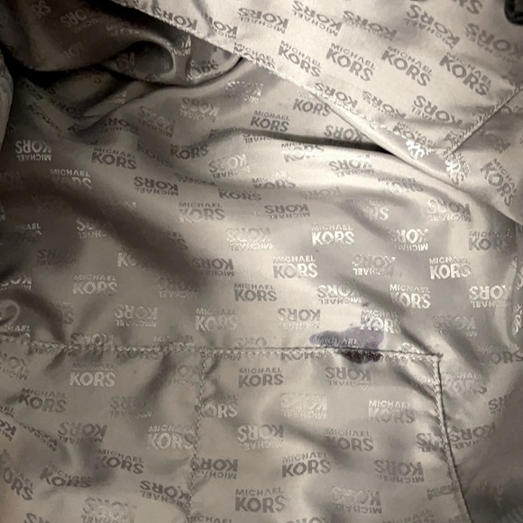 EUC MK Michael Kors neverfull tote metallic grey - Picture 6 of 7